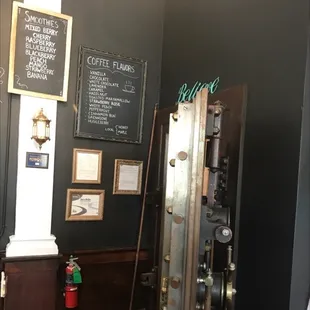 the entrance to the cafe