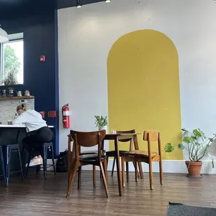 Bar and table sitting