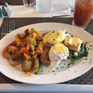 Salmon Eggs Benedict