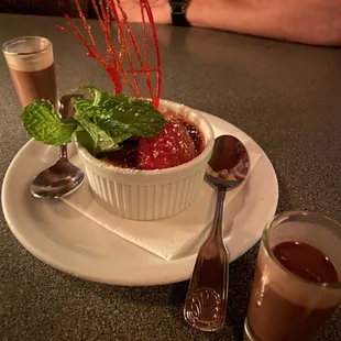 dessert, food