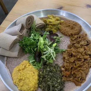 Vegan Sampler Siga Tibs
