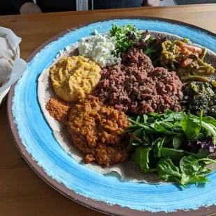 Veggies and beef tartare