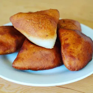 a plate of fried food