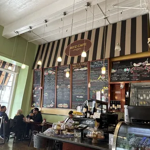 Menu and ambiance