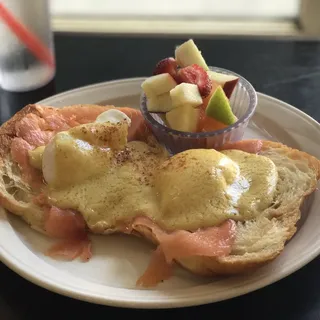 Lox Benedict