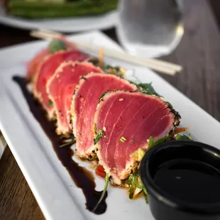 wok charred ahi tuna