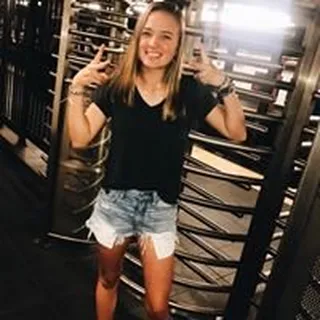 Chloe B.