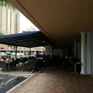 Outside seating, doesn&apos;t look like much but the food makes up for it