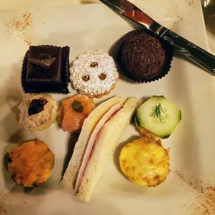 Champagne tea service