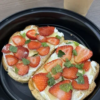 Mascarpone Toast