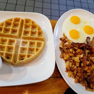N#5 and waffle