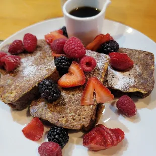 Banana French toast and fruits