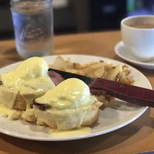 Eggs Benedict