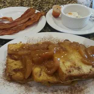 The Apple Pie French Toast... Highly recommended!