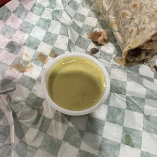 Avocado crema salsa