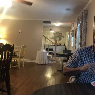 sushi and sashimi, interior