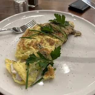 The waitress called me difficult. How fucking difficult is it to make a 4-ingredient omelet?