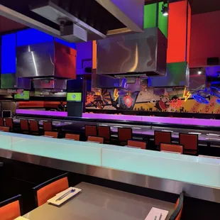 sushi and sashimi, interior