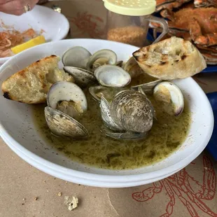 Steamed clams