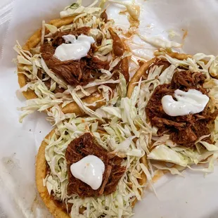 Birria Sopes