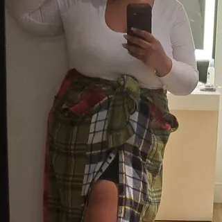 Nicole G.