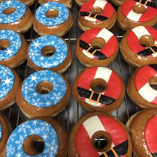Christmas donuts !!!
