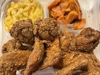 Bertha's Soul Food Bar and Grill