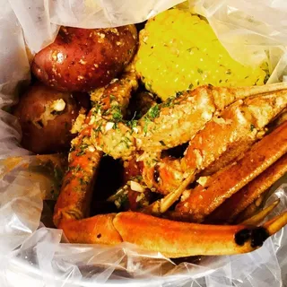 Snow Crab Legs (1lb)
