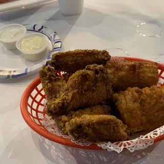 Cajun Wings Basket (6)