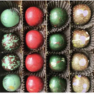 Dark chocolate Bonbon