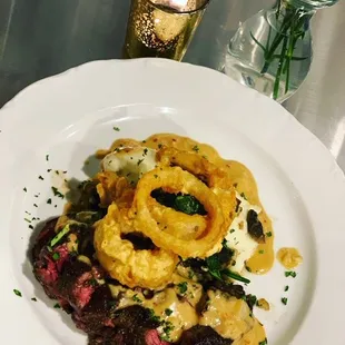 Hanger Steak with Garlic Mashed Potato, Wild Mushrooms &amp; Spinach
