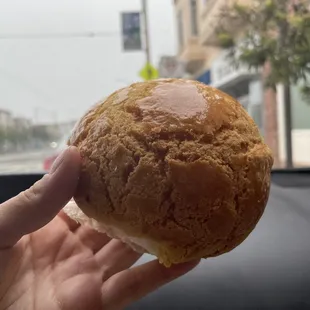 Pineapple bun