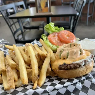 California Burger - substitute impossible burger patty