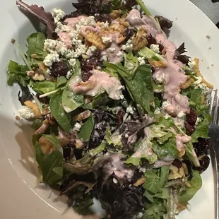 Cranberry walnut salad