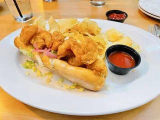 Mallards Restaurant And Lounge