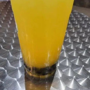 Mango lemonade