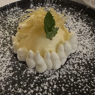 Dessert- yummy, lemony