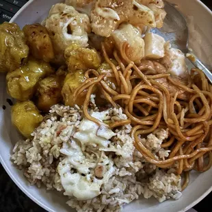 Lemon Chicken Honey Pineapple Shrimp House Lo Mein Pork Fried Rice