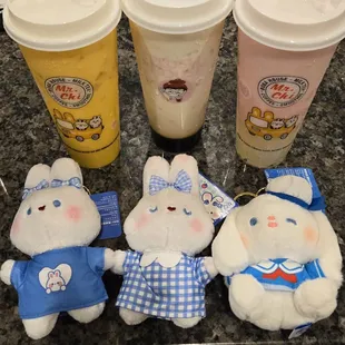 Mango Milk Tea with Aloe Jelly, Brown Sugar Milk Tea &amp; Strawberry Milk Tea with extra Lychee Jelly