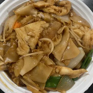Chicken Chow Fun or Mai Fun