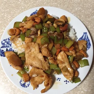 Cashew chicken