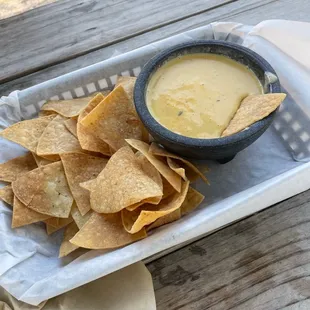 Queso and Chips
