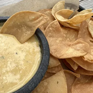 Queso and Chips