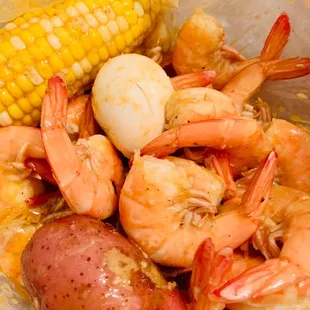 Shrimp Heads Off Corn egg potato... Mr Crab Sauce