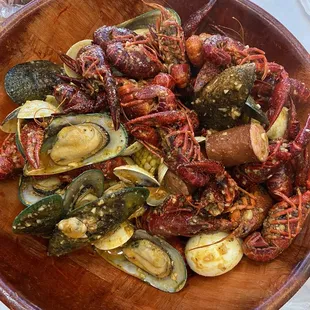 custom combo ( 1Lb each ) came w 2 of potatoes sausage &amp; eggs