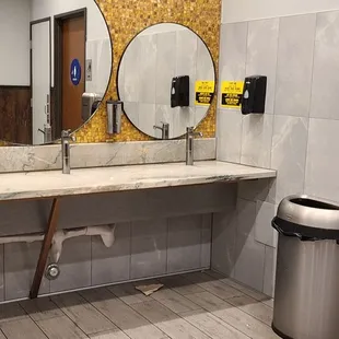 I loved this hand washing station. Completely enjoyed this sink. Just a slab of granite tilted just enough to drain the water.