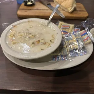 New England Claim Chowder.