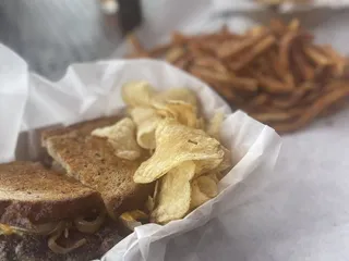 Fat Dan's Deli