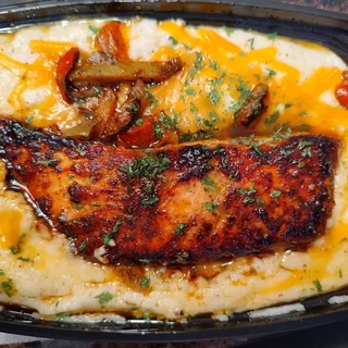 Salmon & Grits