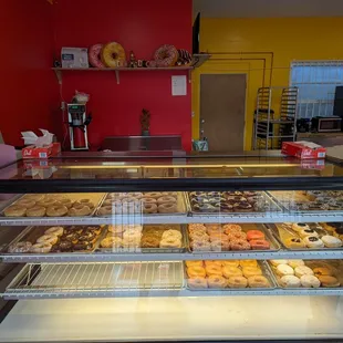 located in a sketchy part of the neighborhood, thank goodness they ''revived' this bldg for business activities though. 9.21.23